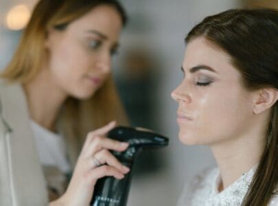 Is Airbrush Makeup Good for Oily Skin: Things You Need to Know