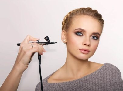 Airbrush vs Regular Makeup